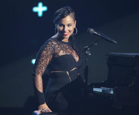 Alicia's Keys to Victory (Alicia Keys)