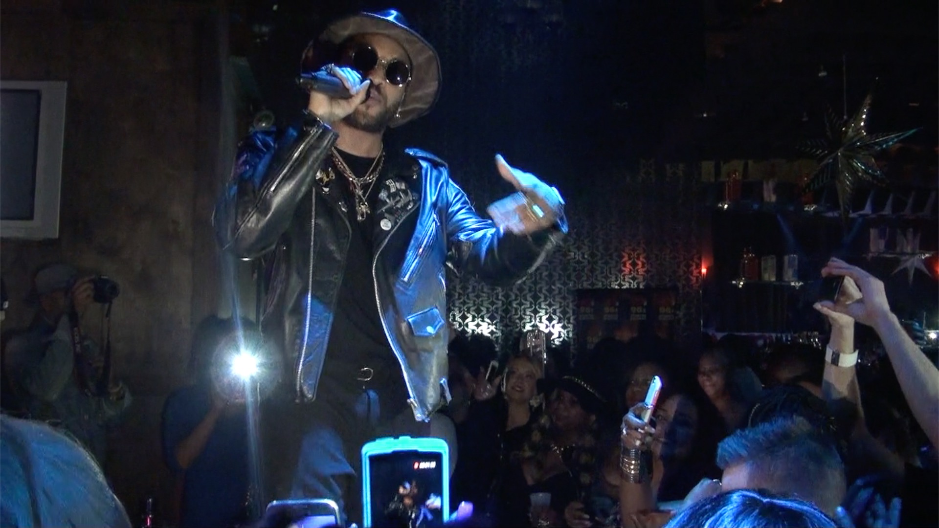 Ro James Performance Photos [Indy]