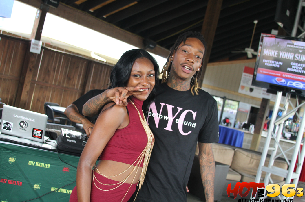 WIZ M&G + INTERVIEW