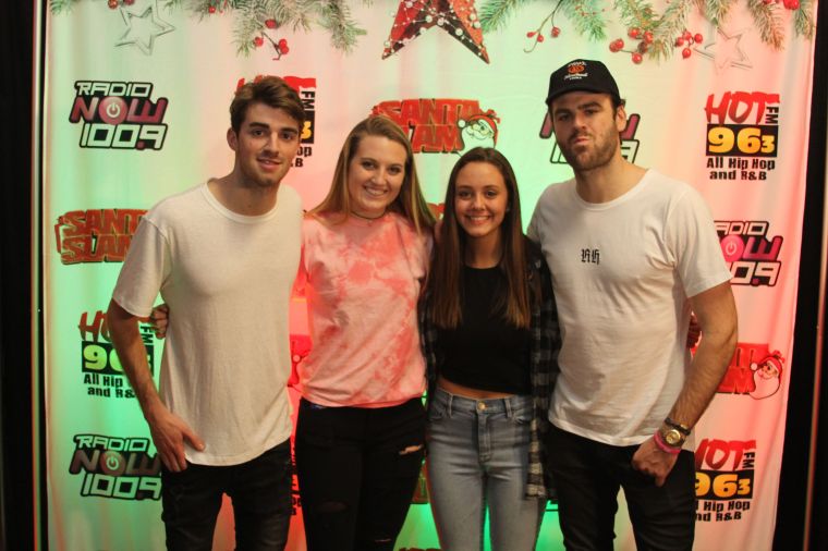 Chainsmokers' Santa Slam Meet and Greet!