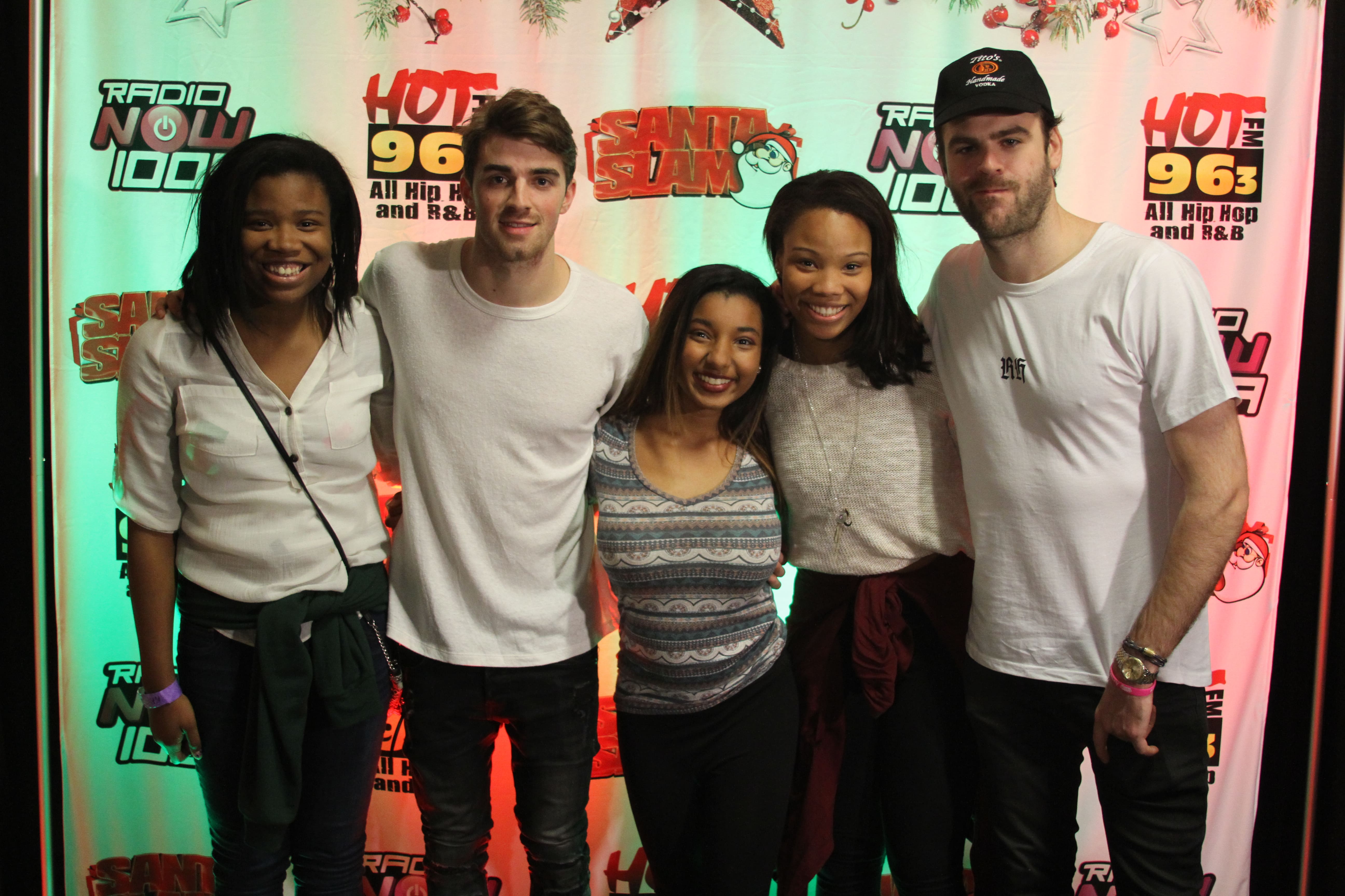 Chainsmokers' Santa Slam Meet and Greet!