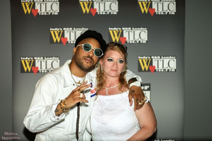 Ro James M&G - All White Party