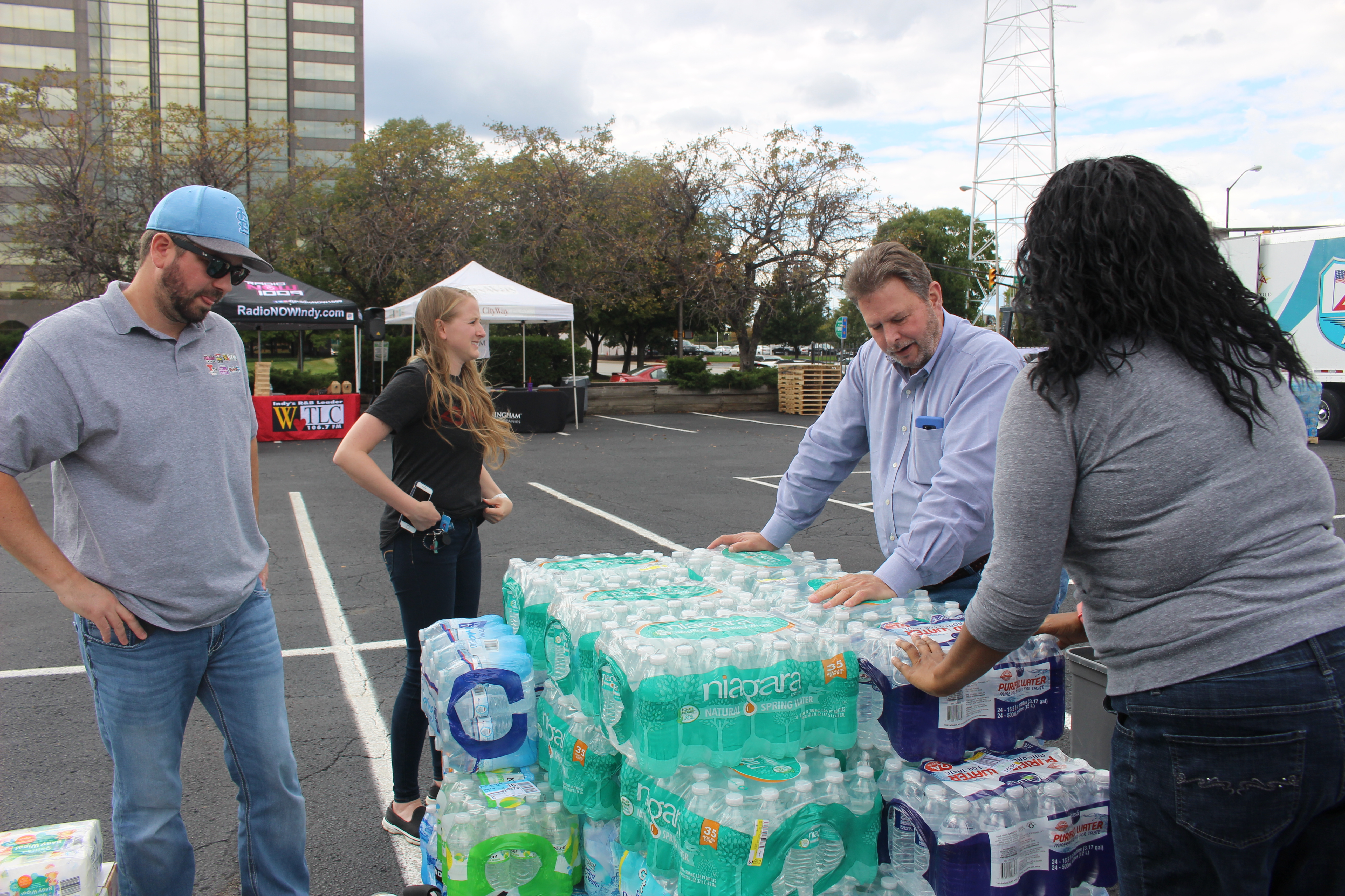 Hoosiers Helping Houston [PHOTOS]