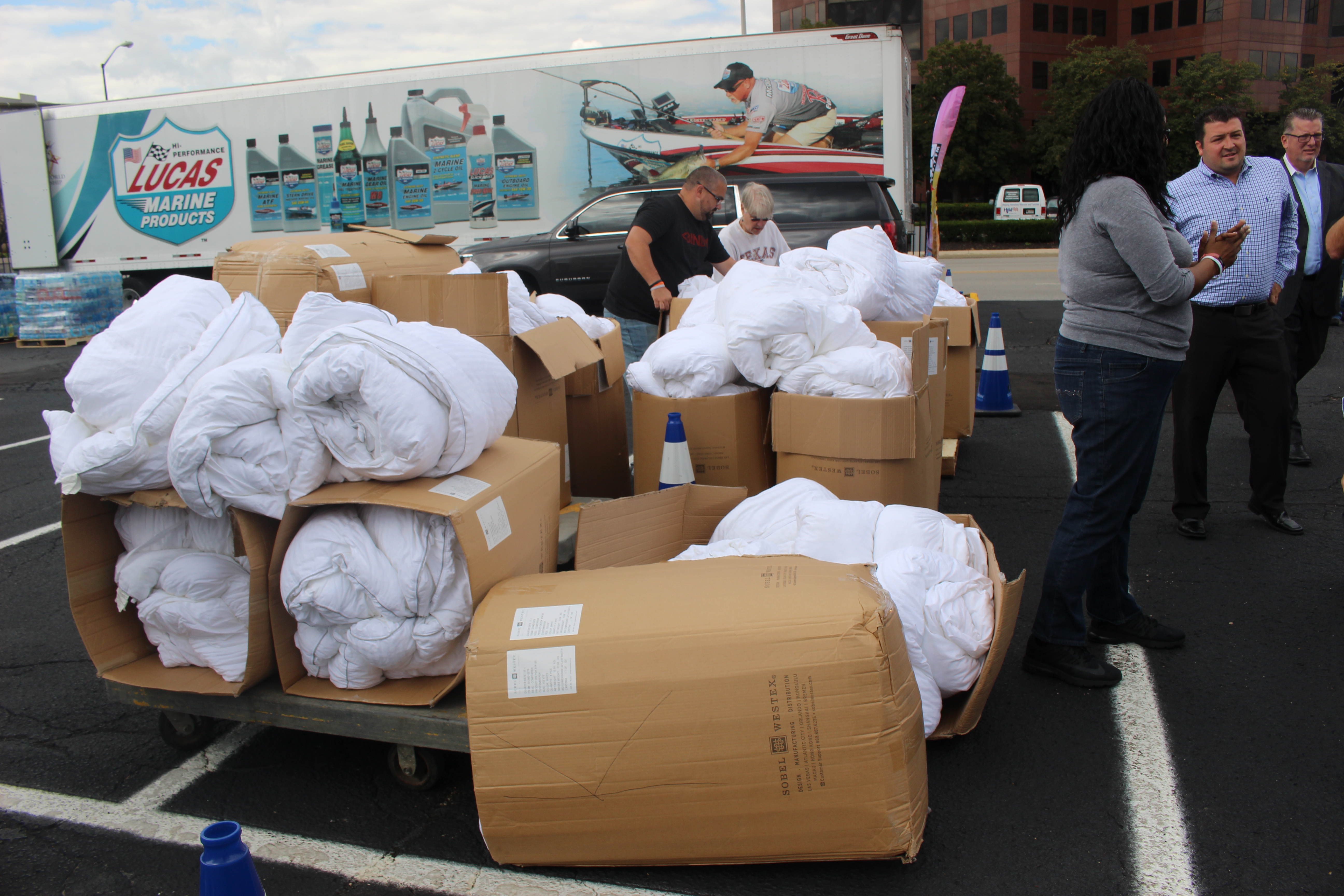 Hoosiers Helping Houston [PHOTOS]