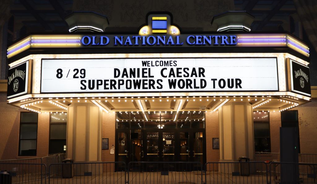 Daniel Caesar Brings Some Soul to Indianapolis