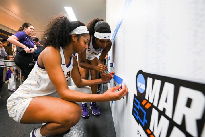 NCAA Women's Basketball Tournament - Second Round - Baton Rouge