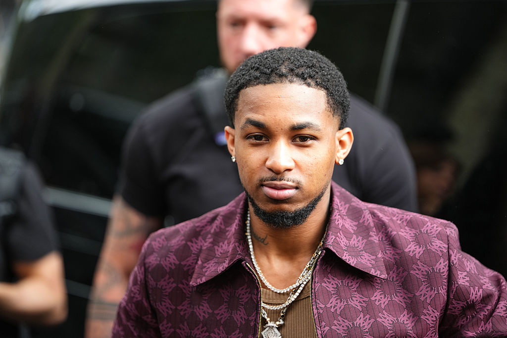 Street Style - Paris Fashion Week - Menswear Spring/Summer 2026 - Day Three