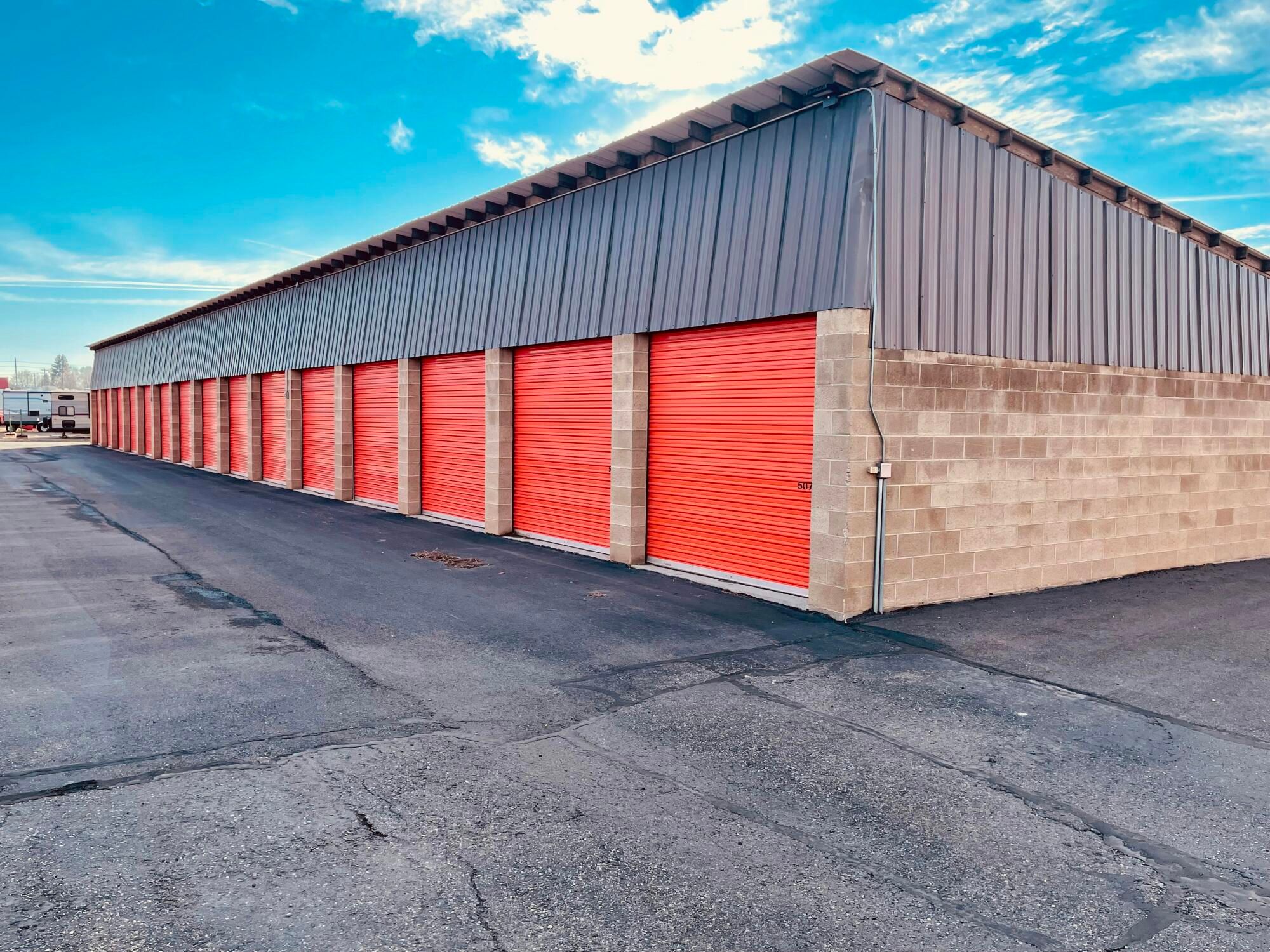 Picking a storage unit size when relocating